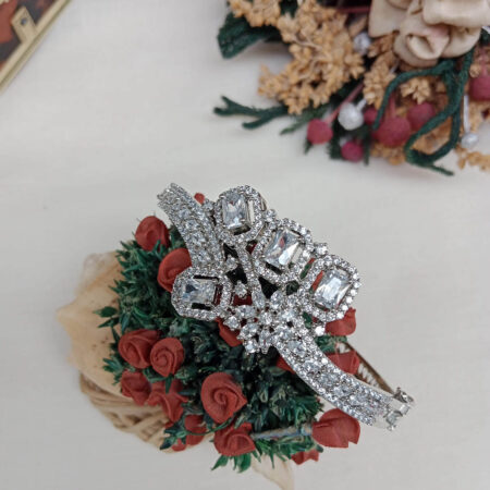 Dazzling AD Bracelet