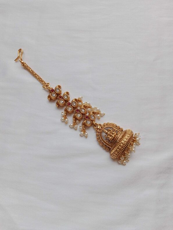 Beautiful Lakshmi Maang Tikka with Kundan Stones