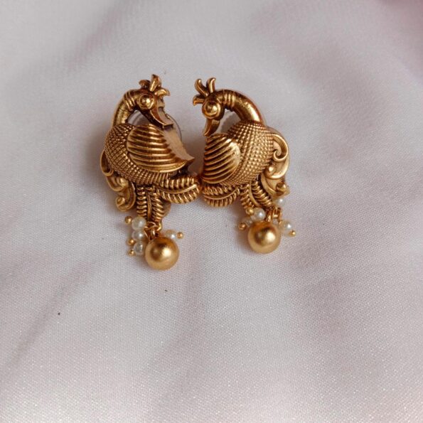 Antique Peacock Stud