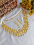 Two Layer Crystals Neckset