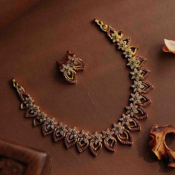 Beautiful Flower and Petal Neckset