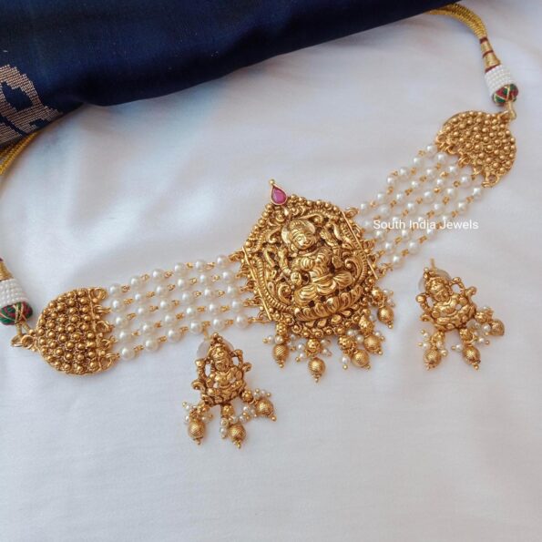 Goddess Lakshmi Pearl Choker