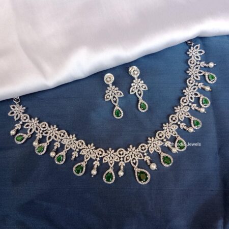 Dazzling Emerald and American Diamond Neckset with Pearls