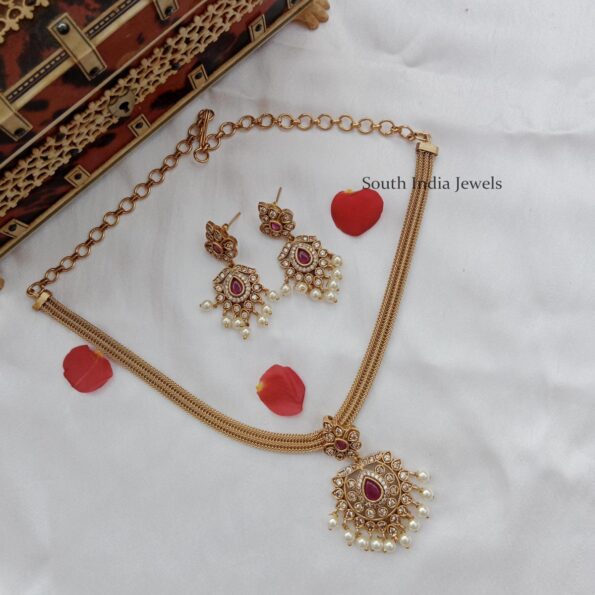 Antique AD Neckset
