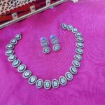 Dazzling Oval Solitaire Victorian Neckset