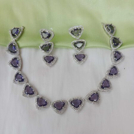 Sparkling Triangle AD necklace