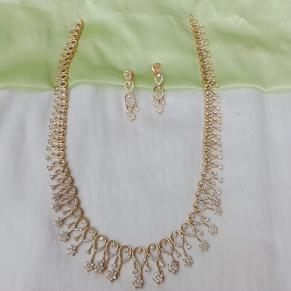 Cute AD hara in gold finish