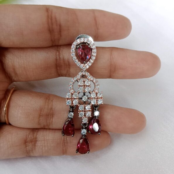 Royal three layer Victorian neckset
