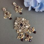 478_1 Mesmerising emerald Victorian pendant set
