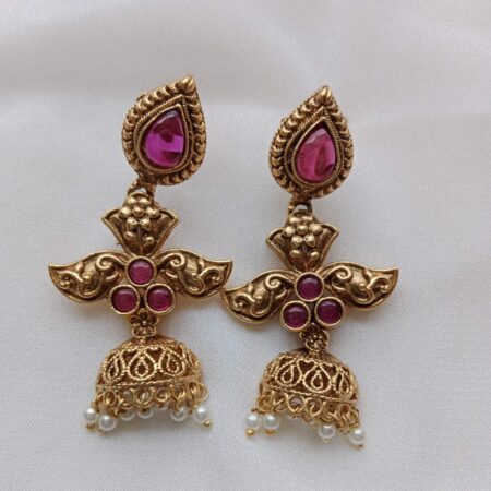 Gorgeous jhumka pattern necklace