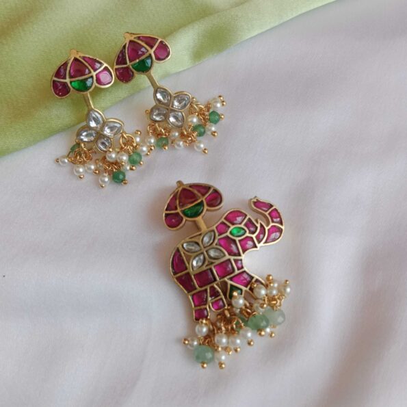 Mesmerising Elephant Jadau pendant set