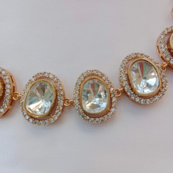 Stylish Massonite polki necklace