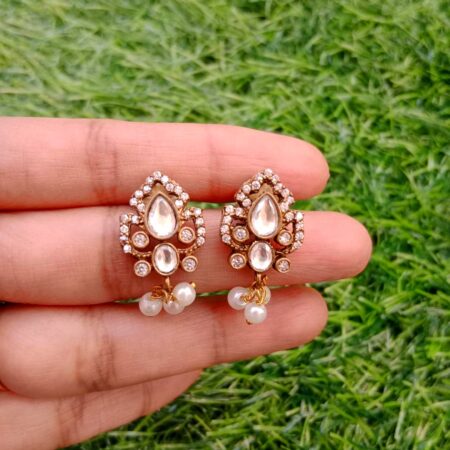 Victorian Massonite stud with pearl drops