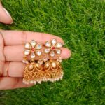 Cute Kundan Jhumki