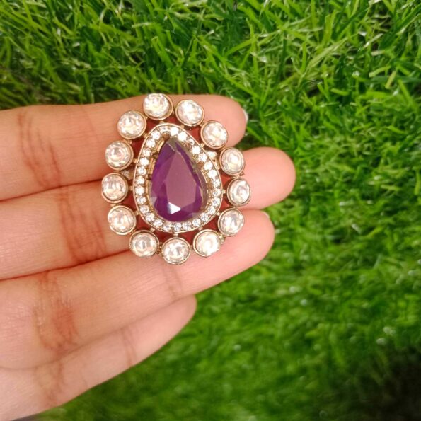 Heritage Victorian Pendant in Pearl Chain