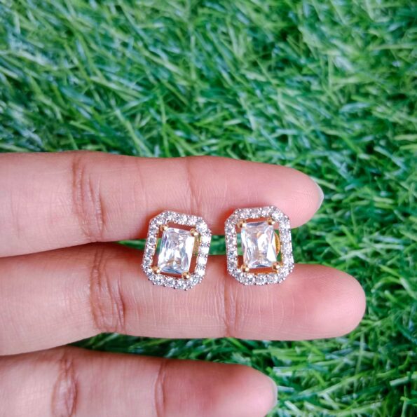 Sparkling Rectangle AD Stud