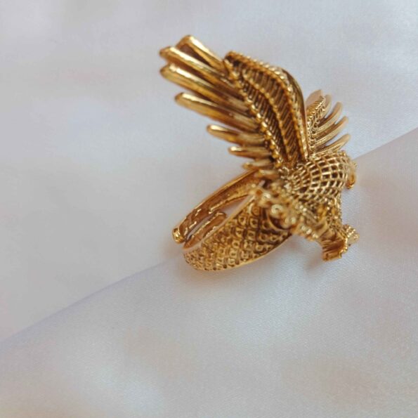 Intricately Designed Adjustable Bird Finger Ring