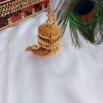 Kumkum Box With Sanku Design Down