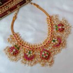 Mesmerising Grand Jadau Guttapusalu Neckset