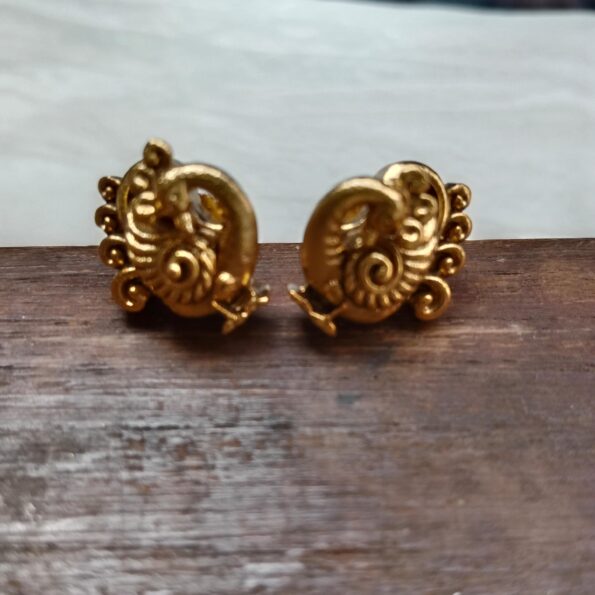 Antique Peacock Stud