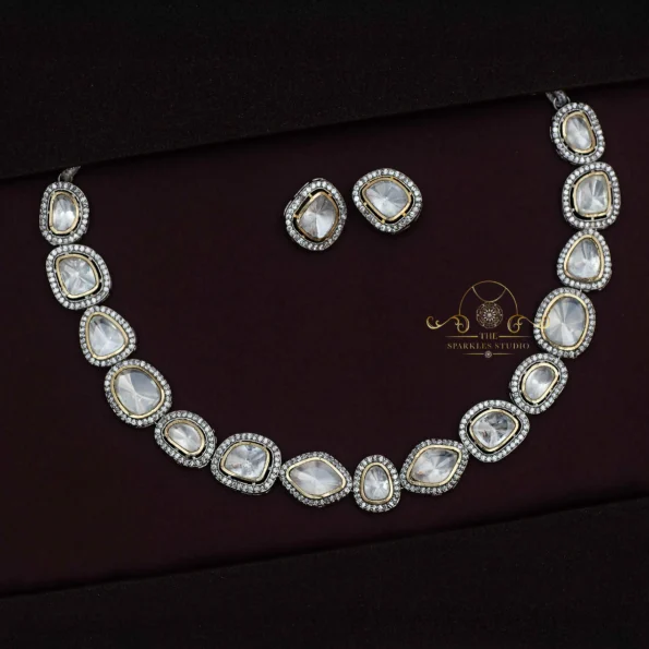 Victorian Massonite Polki Neckset