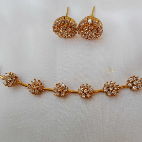 Diamond Look Alike Neckset