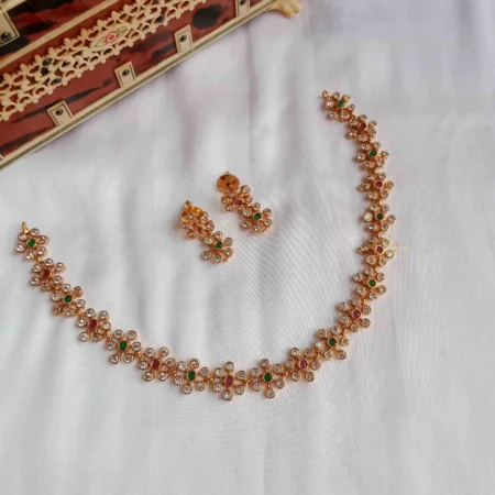 Pretty AD Flower Neckset