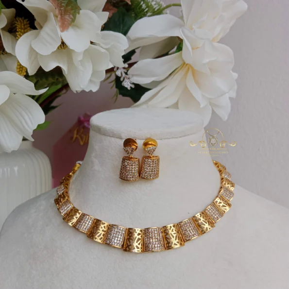 Trendy Gold Alike Neckset