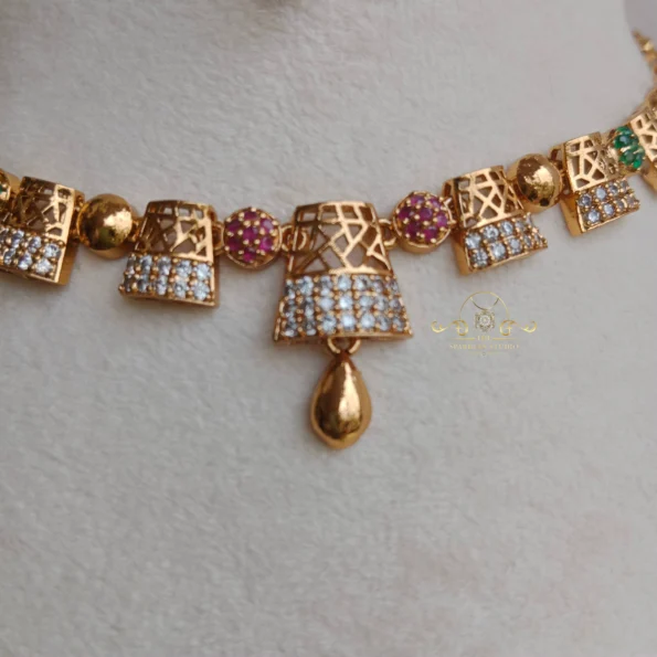 Simple Italian Design Neckset