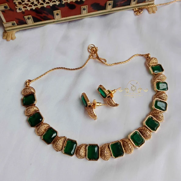 Antique Mango with Colour Stone Neckset