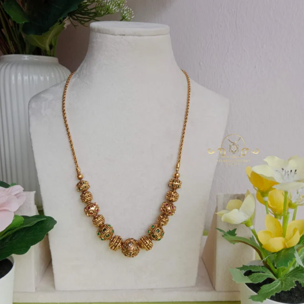 Pretty Gold Beads Chain