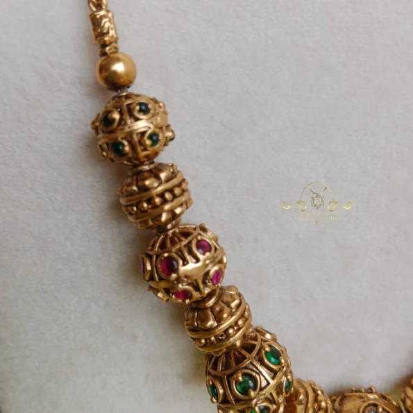 Pretty Gold Beads Chain