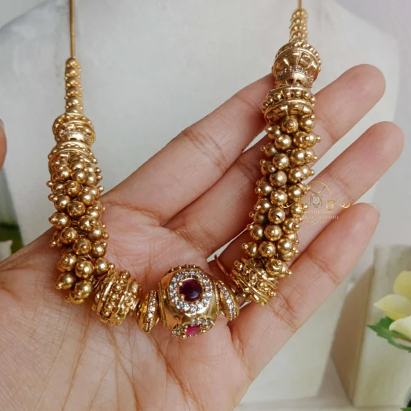 Attractive Cluster Gold Beads Chain