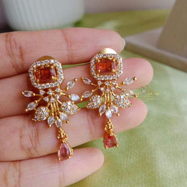 Ruby Stone with Flower and Leaf Neckset