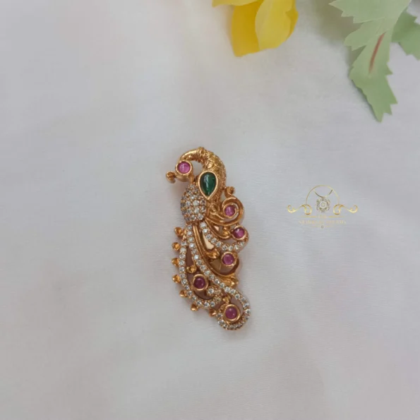 Cute peacock saree pin