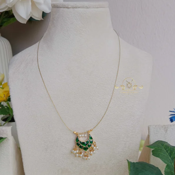 Invisible Jadau Pendant Chain