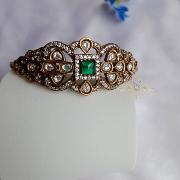 Victorian Green Stone Bracelet