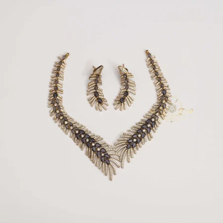 Trendy Purple Stone AD Neckset