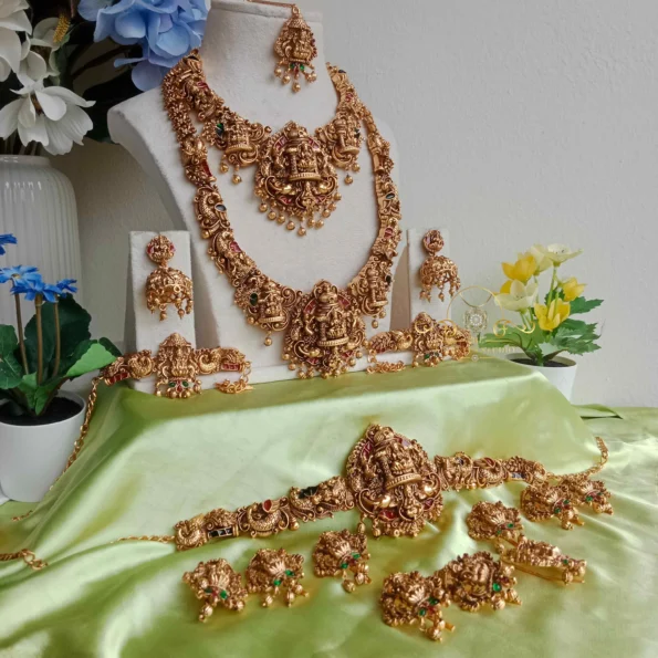 Intricately Designed Bridal Set