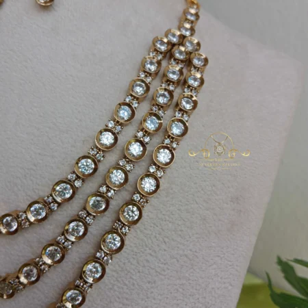 Mesmerising Three Layer Grand Solitaire Set