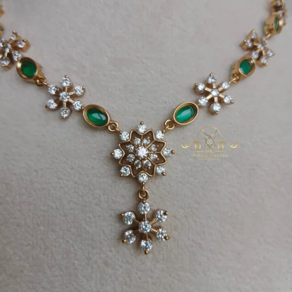 AD Emerald Neckset