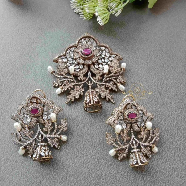 Modern Flower with Jhumki Victorian Pendant Set
