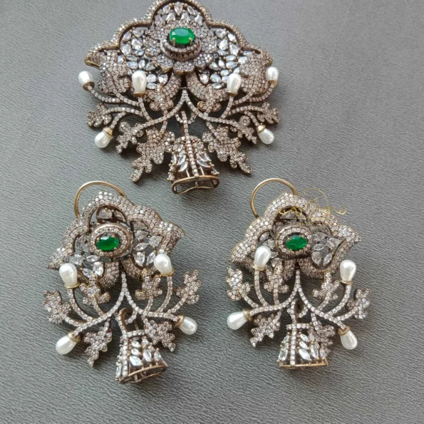 Modern Flower with Jhumki Victorian Pendant Set