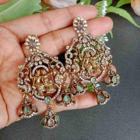 Pretty Krishna Radha Victorian pendant Set