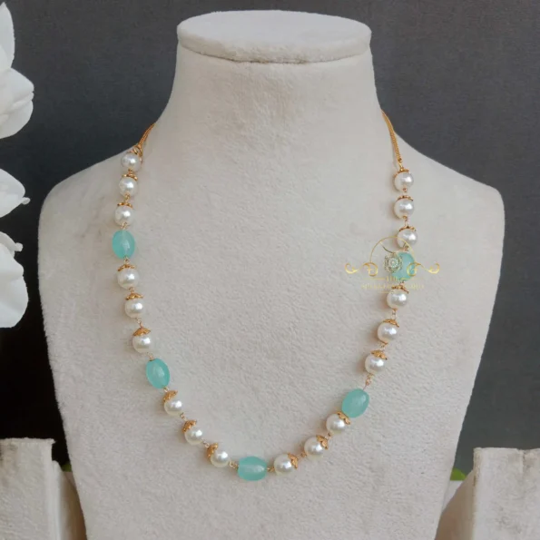 Pearl Chain with Red/Pastel Green Beads