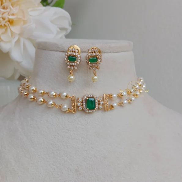 Mesmerising Two Line Pearl Choker with Pendant
