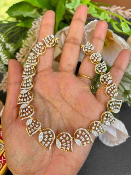 Trendy Diamond Replica Set