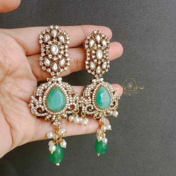 Mesmerising Green Beads Victorian Choker