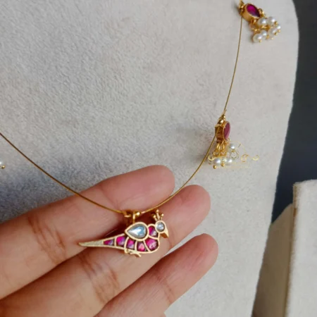 Invisible Chain with Jadau Bird Pendant