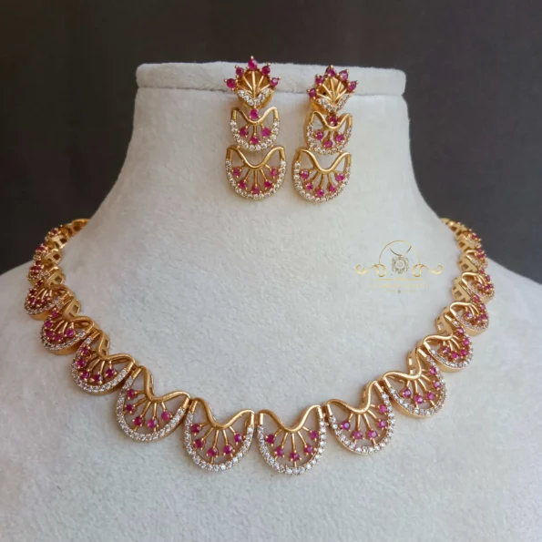 Pretty U-Shape Neckset